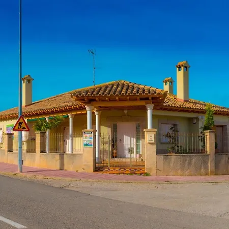 Country house Gallart - Turistico Rural La Pobla de Cervoles